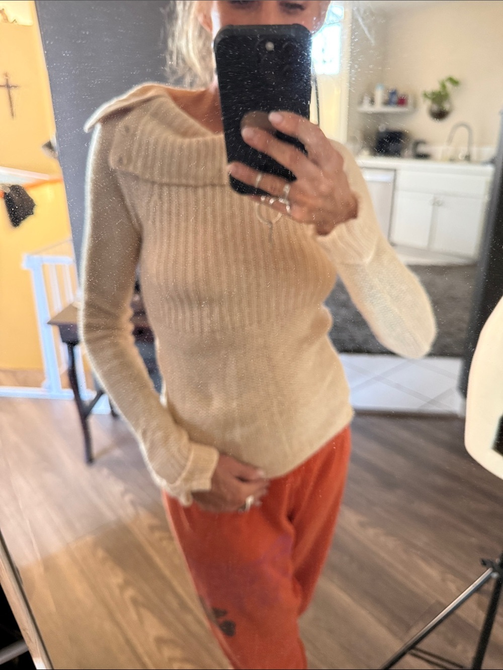 Vintage Japanese Cream Knit Sweater Wool Blend made in Hong Kong